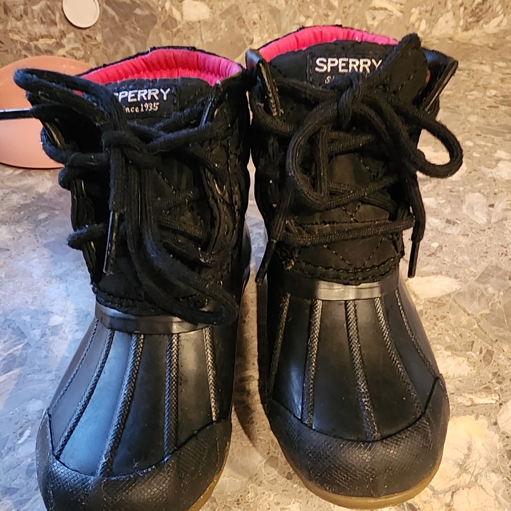 Toddler sperry boots